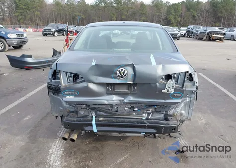 2017 Volkswagen Jetta 1.4T S from USA, damaged, VIN 3VW2B7AJ3HM301418